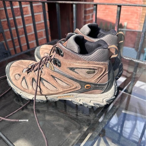 Men’s Merell Hiking Boots Size 10.5 - Picture 2 of 5